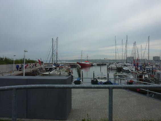 1-6 Hafen von Strande/Kiel